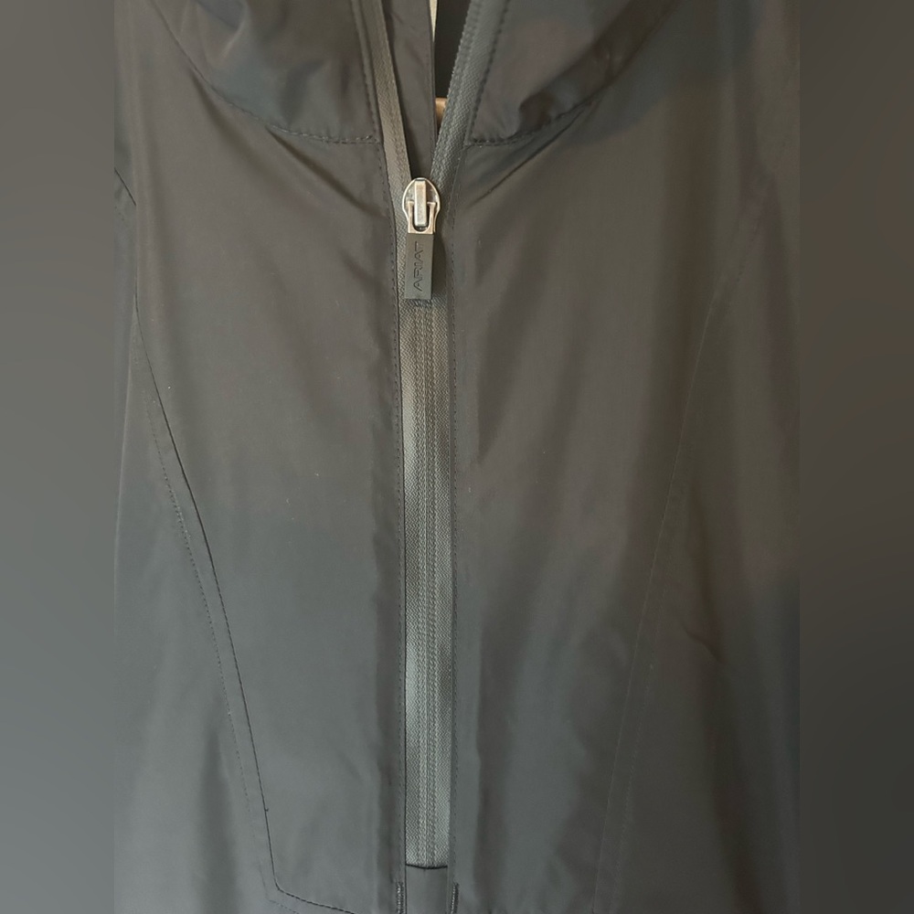 NWOT Ariat Whisper Pullover 1/4 Zip Jacket in: Black, Size S Western Nuetral - Picture 5 of 7